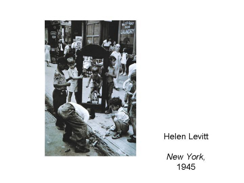 Helen Levitt  New York, 1945